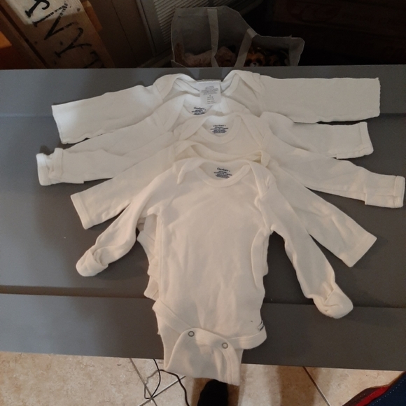 Baby clothes - Picture 8 of 14